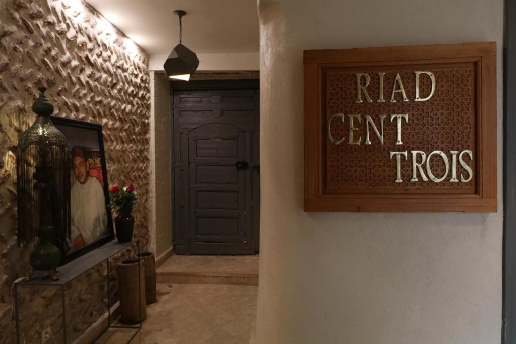 103Riad Pool Rooftop & Hammam มาร์ราเกช ภายนอก รูปภาพ