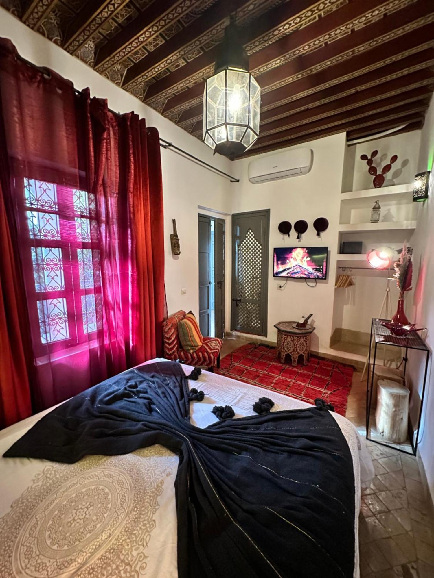 103Riad Pool Rooftop & Hammam มาร์ราเกช ภายนอก รูปภาพ